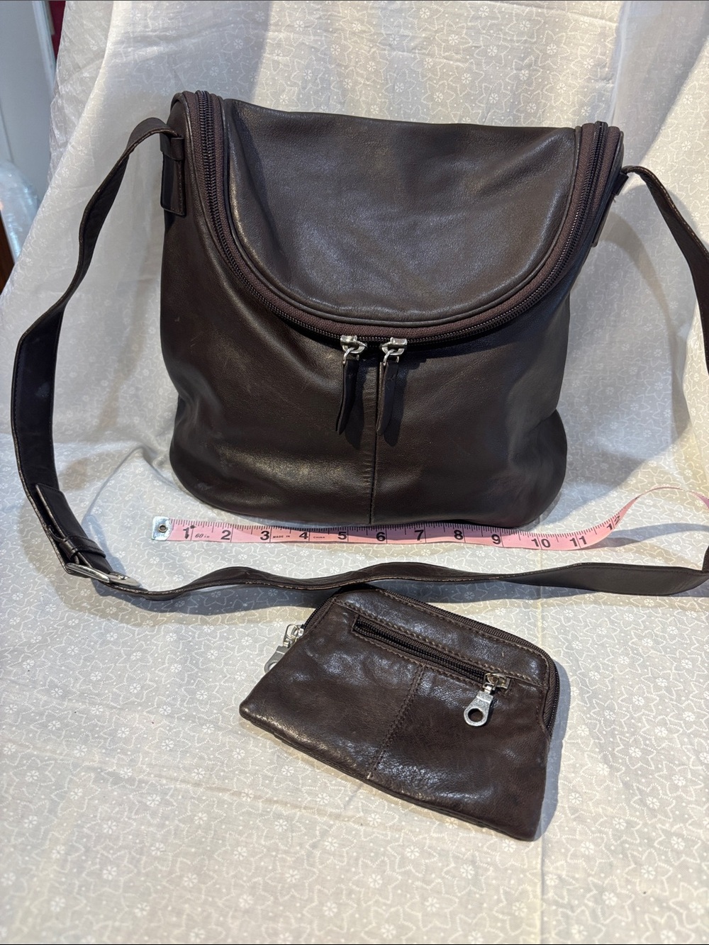 Maxx NY Leather Bag